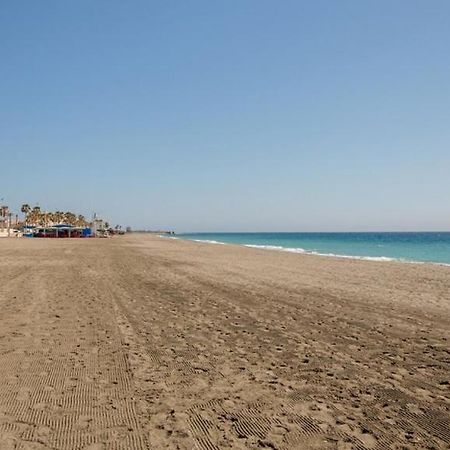 Apartamento 5 Home Suites Almería Kültér fotó